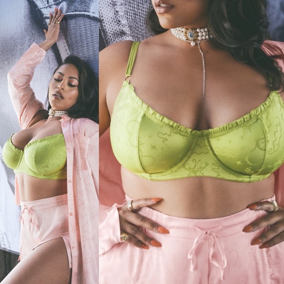 Savage X Fenty Rihanna NWT Heavenly Satin unlined balconette bra lime green 38H - Picture 1 of 4